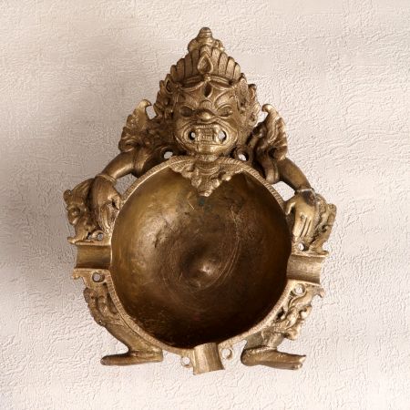 Handmade Nepalese Art Ashtray Made of High-Quality Brass