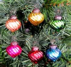 Spiral Glass Christmas Ornaments