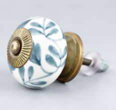 Grey Leaf Ceramic Knob (1)